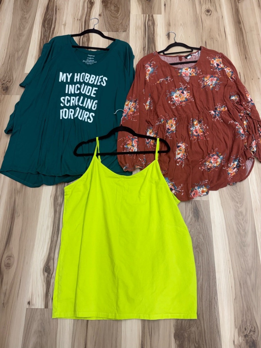Torrid womens top lot W3
